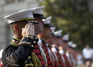 Marine saluting (wikipedia)